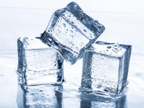 Does ice sharpen blender blades?